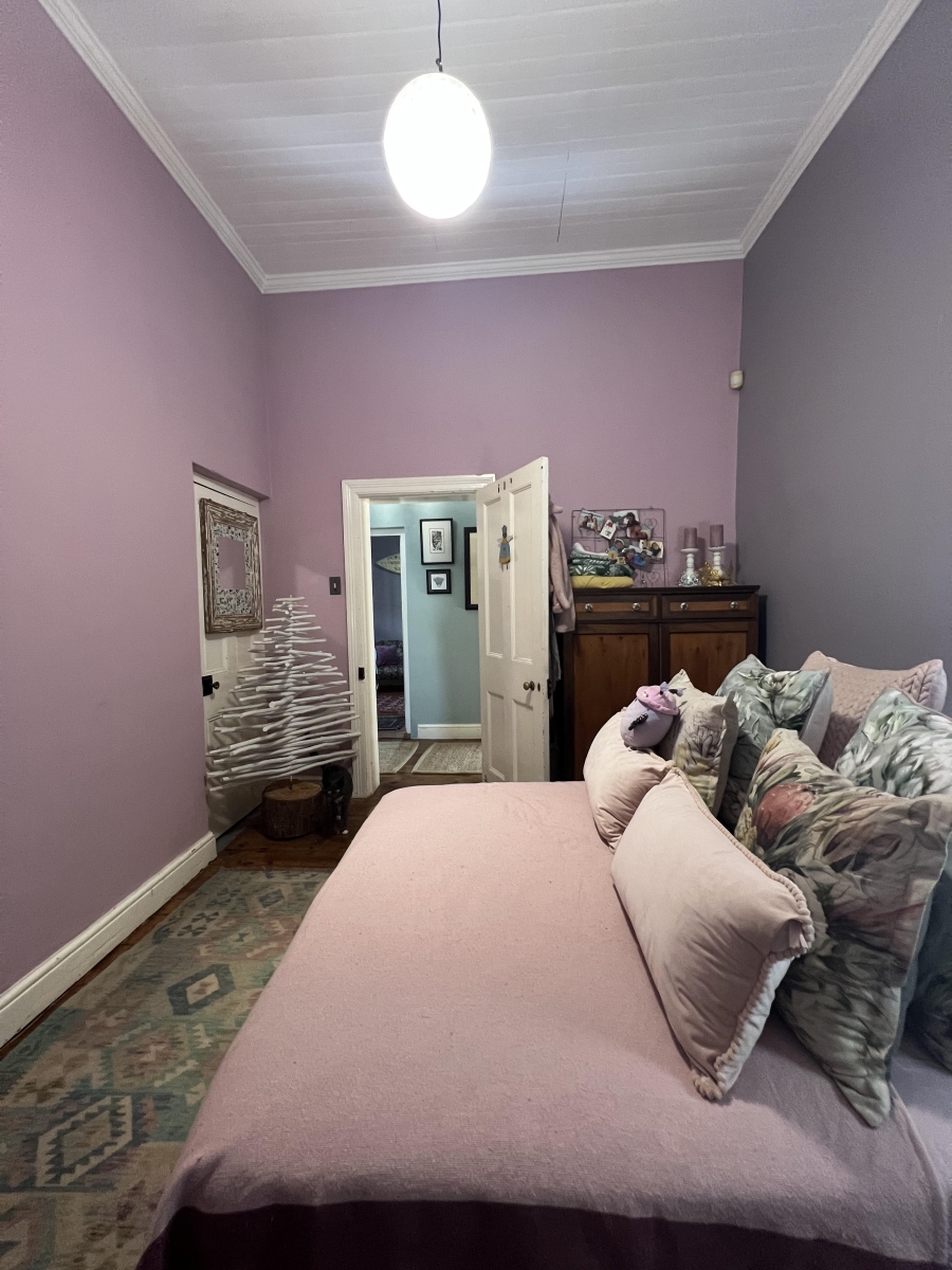 To Let 4 Bedroom Property for Rent in Strand Central Western Cape